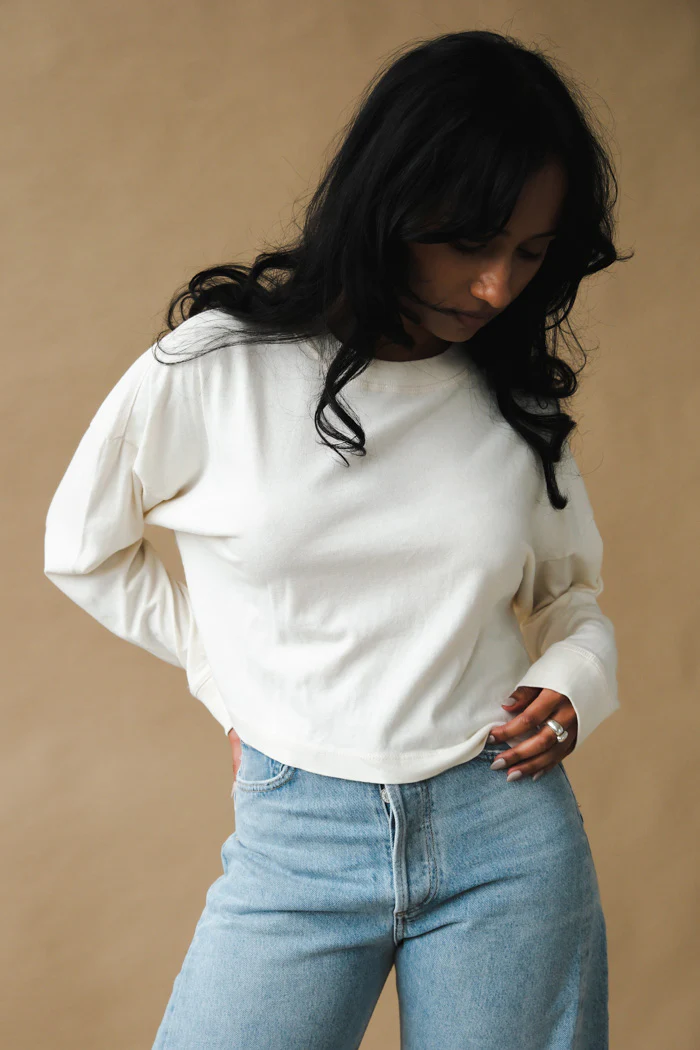RELAXED CROP LONG SLEEVE TEE BONE - Image 3