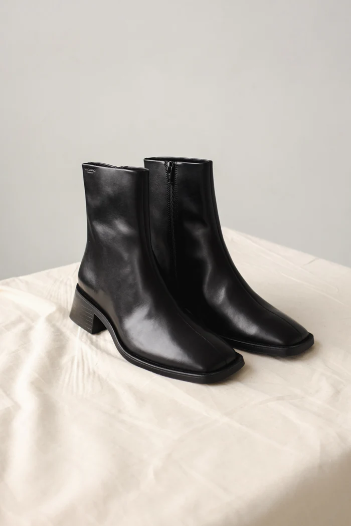 BLANCA BOOTS - Image 4