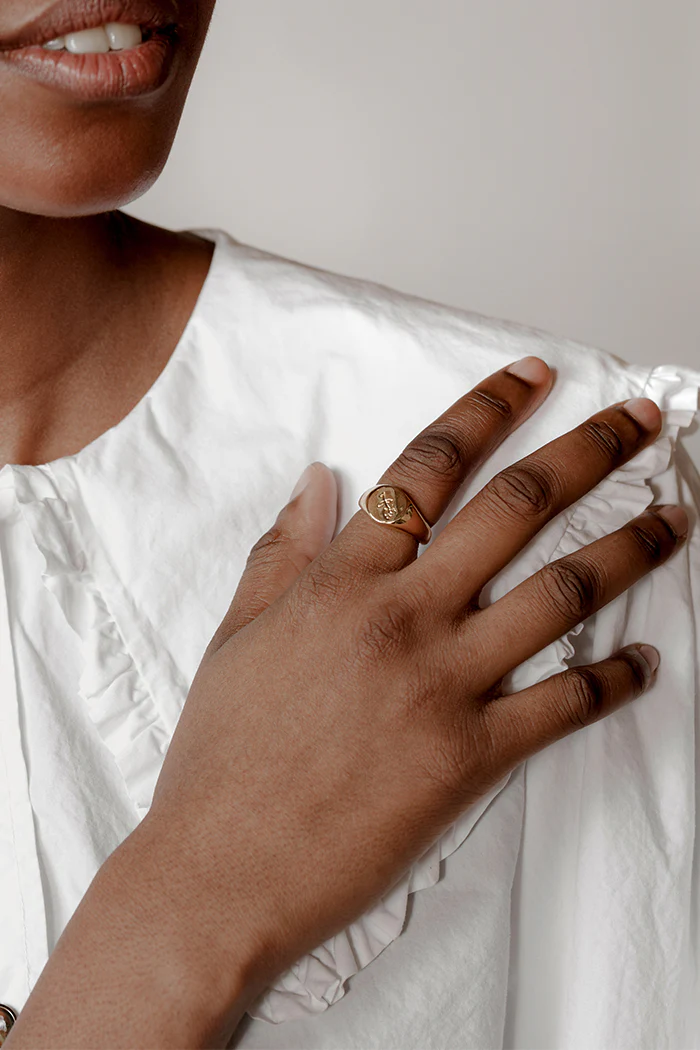 ROSIE SIGNET RING - Image 3
